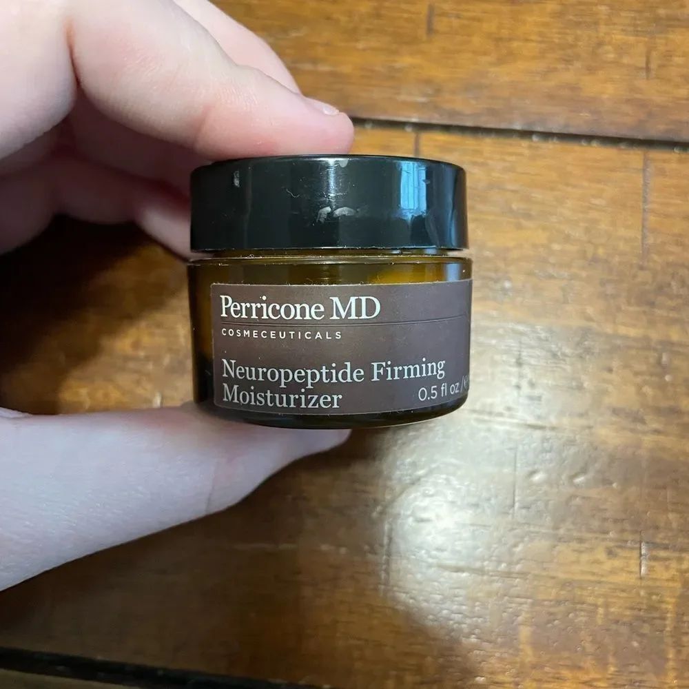 Perricone MD Neuropeptide Firming Moisturizer- .5 oz